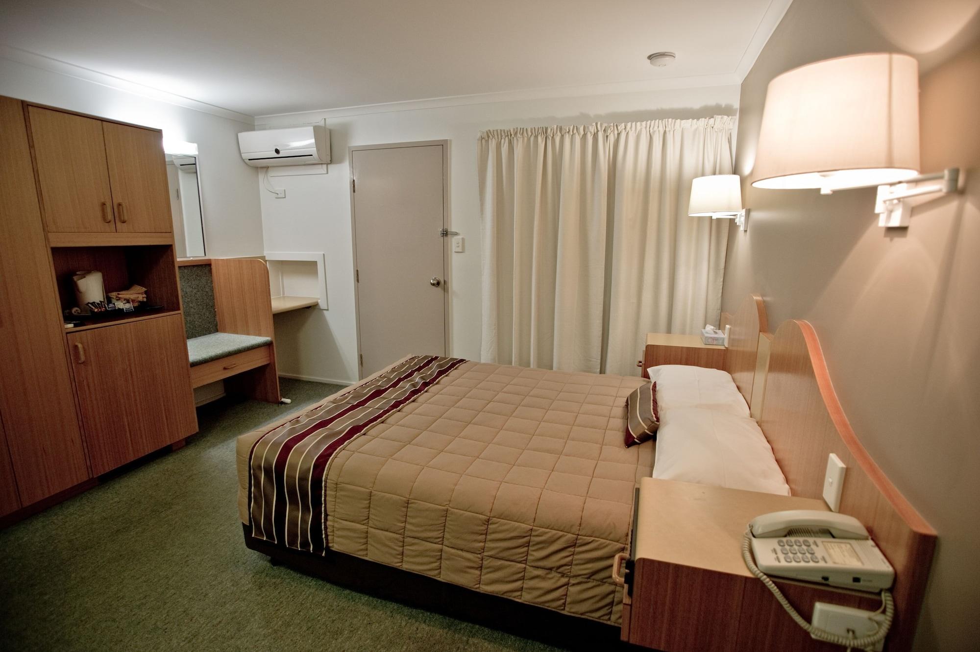 Centrepoint Motor Inn Rockhampton Exterior photo