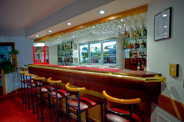 Centrepoint Motor Inn Rockhampton Exterior photo