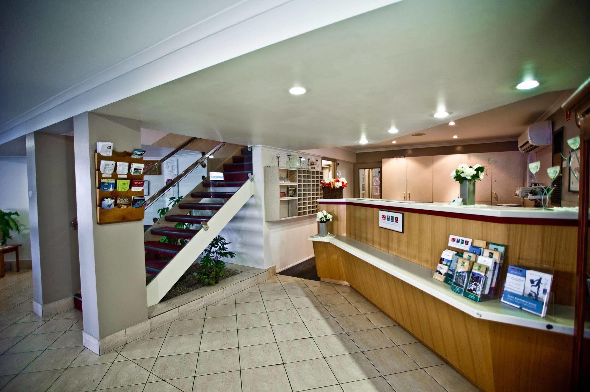 Centrepoint Motor Inn Rockhampton Exterior photo